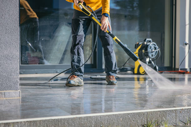 Best Deck Pressure Washing  in Riverdale, NJ